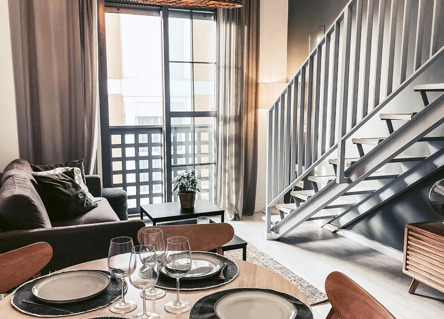 Centric Elegant & Private Terrace Apartment Malaga