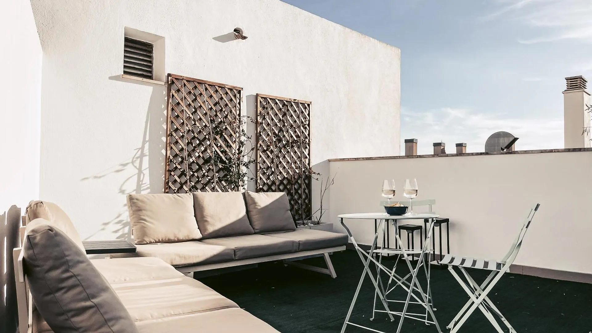 Centric Elegant & Private Terrace Apartment Malaga